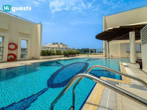 HiGuests - Elegant Family Retreat in Dubai's Deira 3BR Oasis